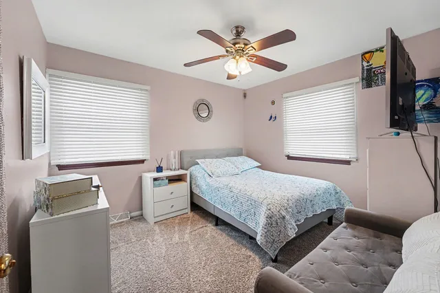 $369,900 | 7845 Van Buren Avenue, Munster, IN 46321