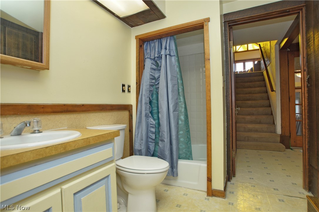 172 Brush Road Cleveland, OH 44143 - Photo 10 of 35 Gallery Image 10