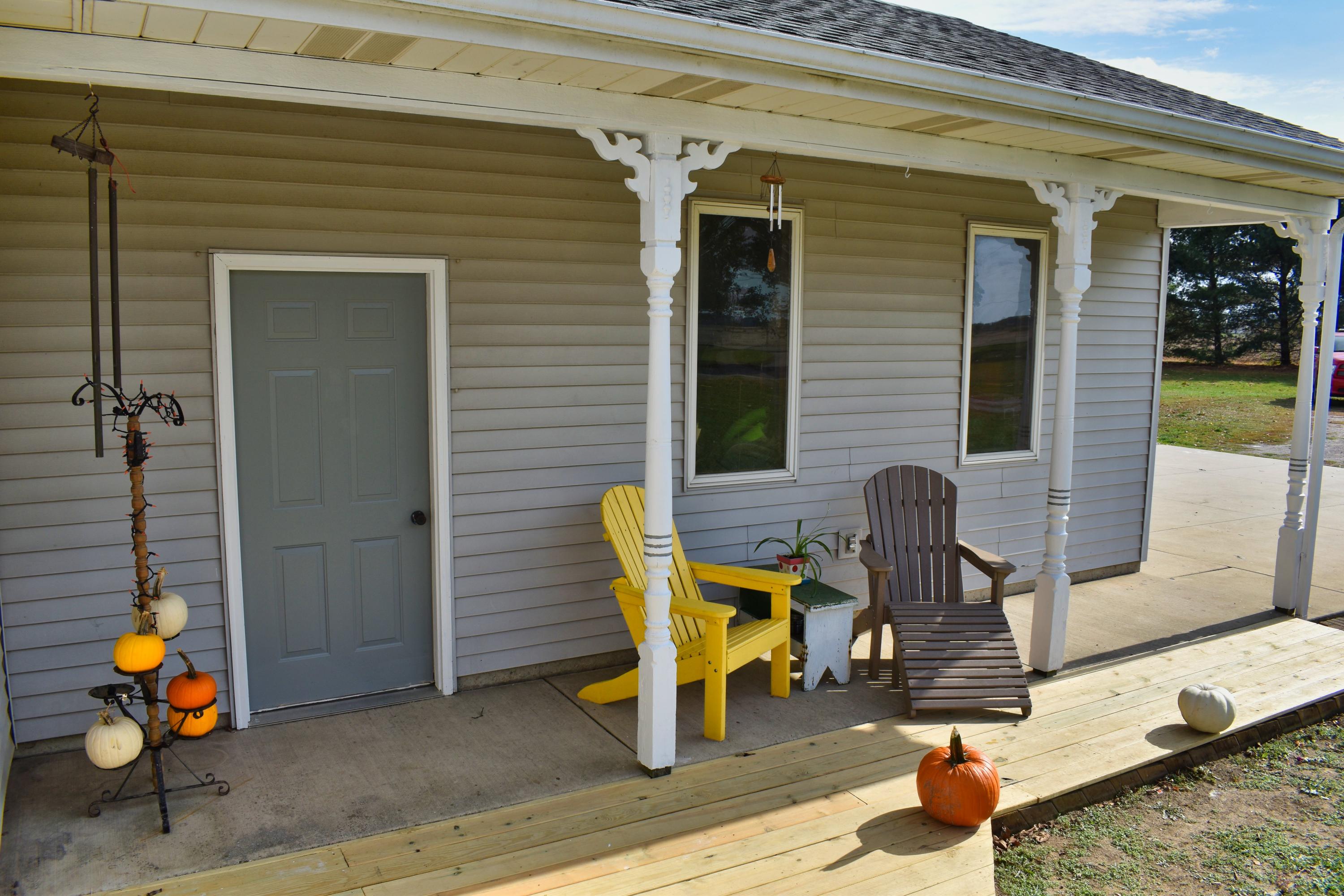 5687 Van Horn Road Convoy, OH 45832 - Photo 2 of 28 Gallery Image 2