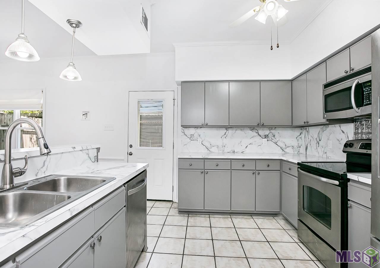 9907 East Groner Avenue Baton Rouge, LA 70809 - Photo 3 of 17