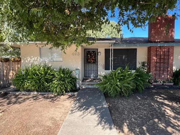 $1,830 | 493 North Alta Avenue, Dinuba, CA 93618