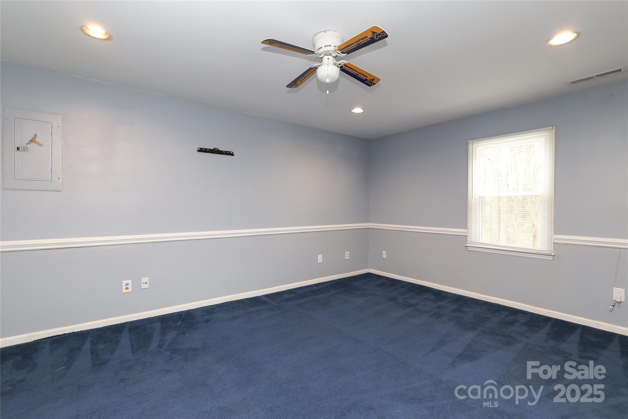 10914 Ridge Acres Road Charlotte, NC 28214 - Photo 17 of 48 Gallery Image 17