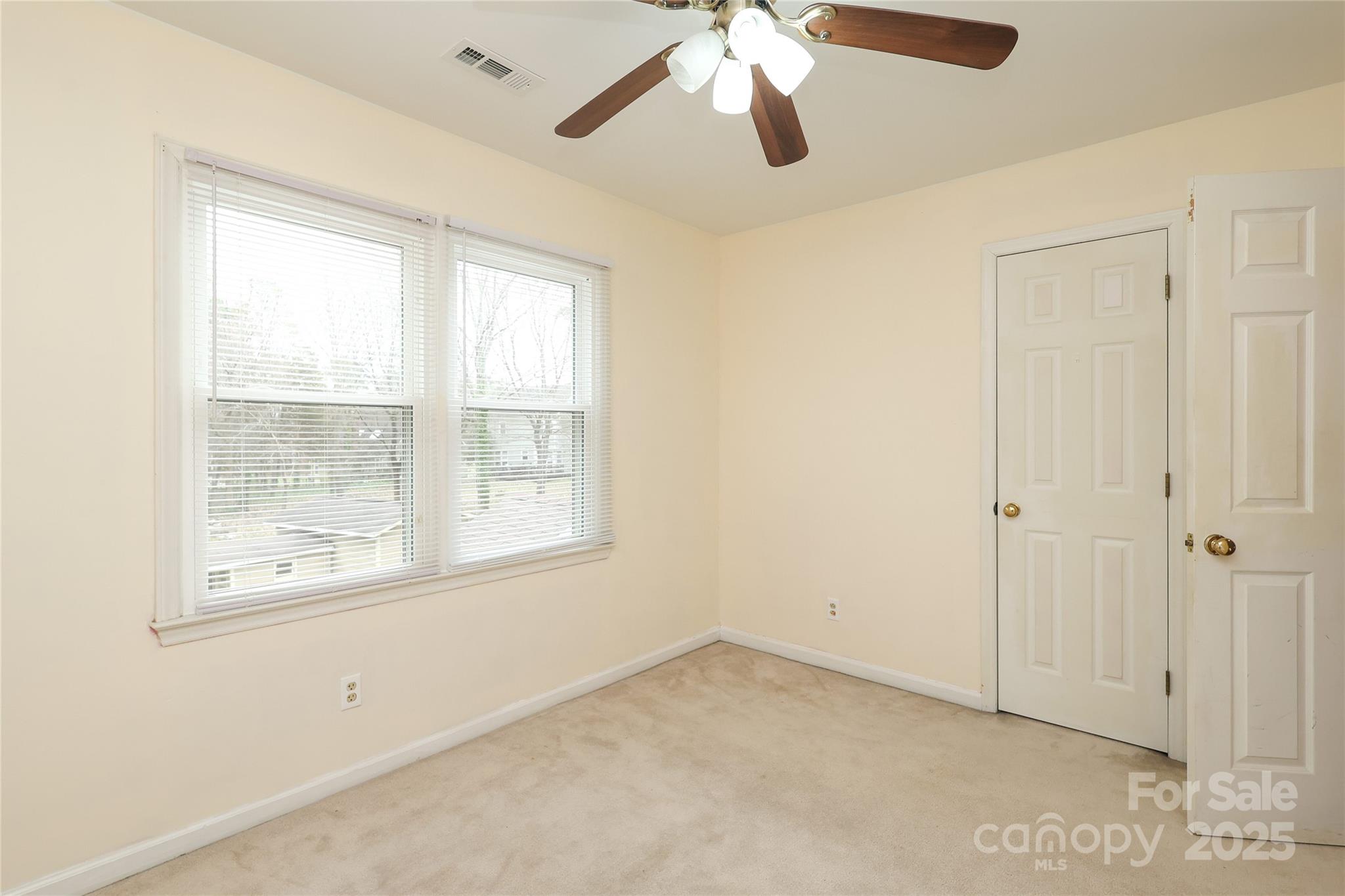 10914 Ridge Acres Road Charlotte, NC 28214 - Photo 30 of 48 Gallery Image 30