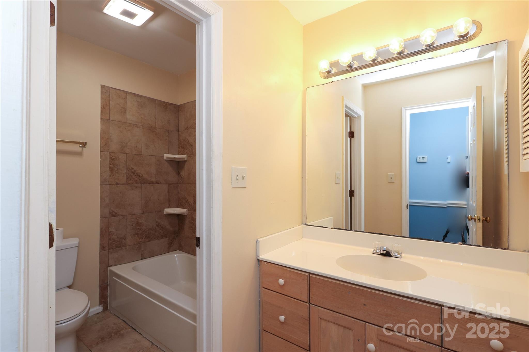 10914 Ridge Acres Road Charlotte, NC 28214 - Photo 31 of 48 Gallery Image 31
