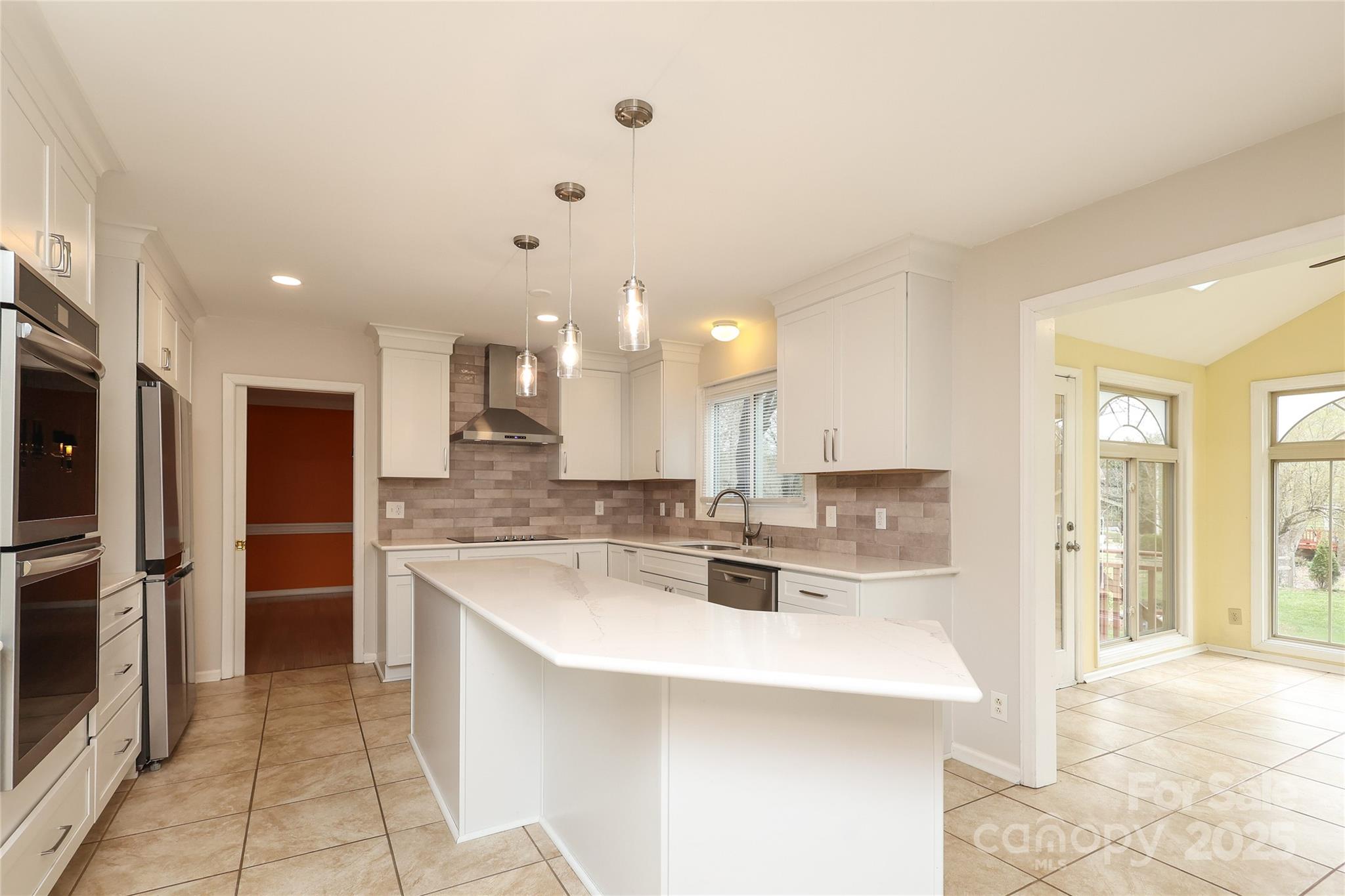 10914 Ridge Acres Road Charlotte, NC 28214 - Photo 10 of 48 Gallery Image 10