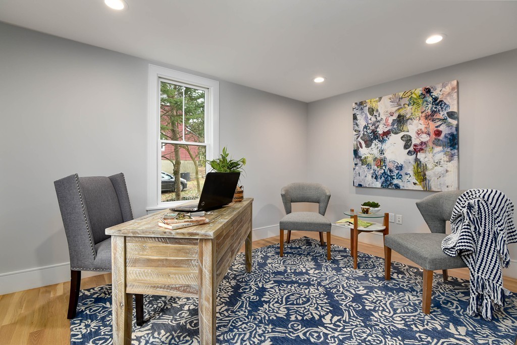 102 Thurston Road, Unit 102 Newton, MA 02464 - Photo 17 of 35 Gallery Image 17