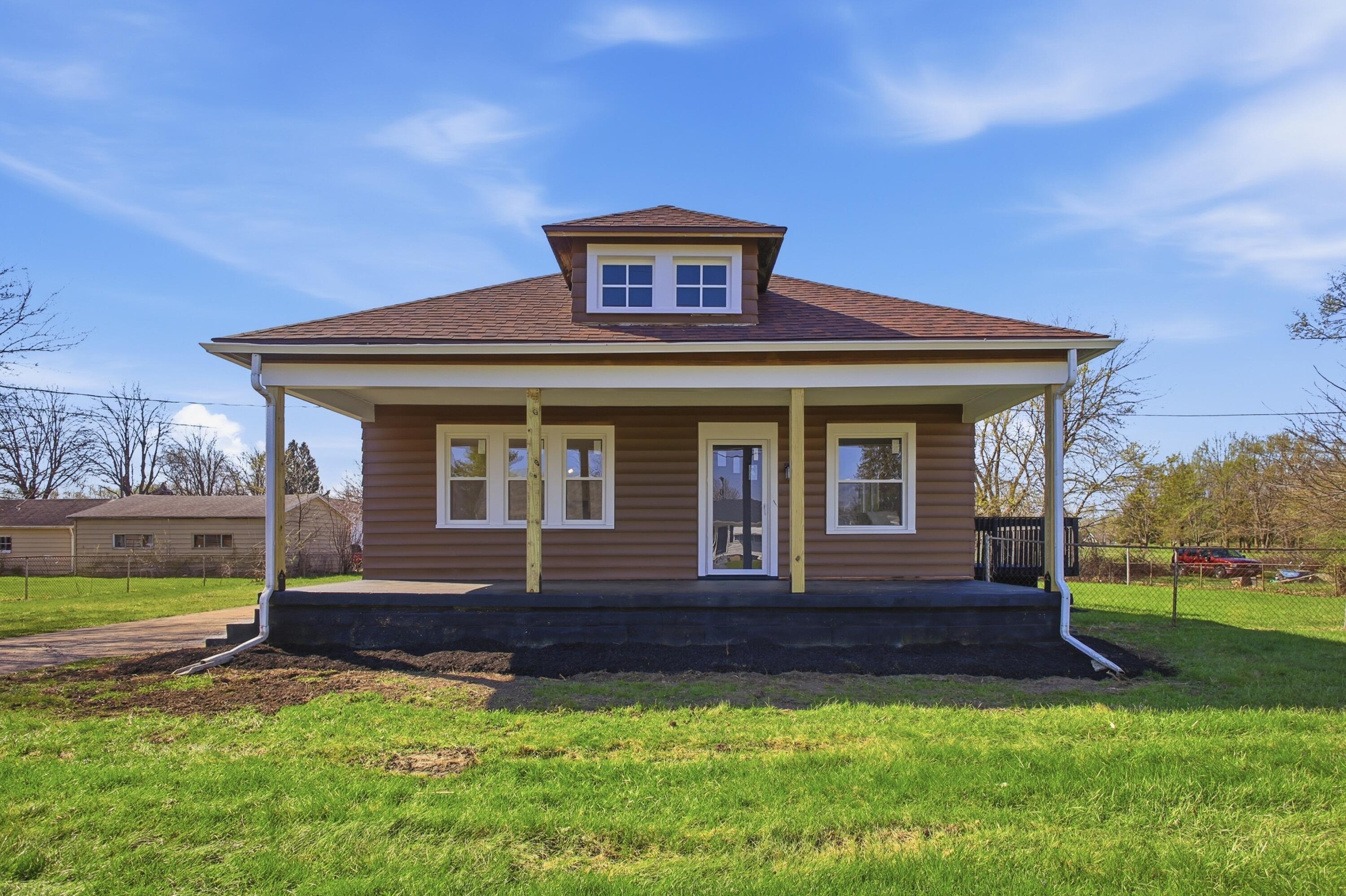 1925 Sunset Avenue Springfield, OH 45505 - Photo 2 of 46 Gallery Image 2