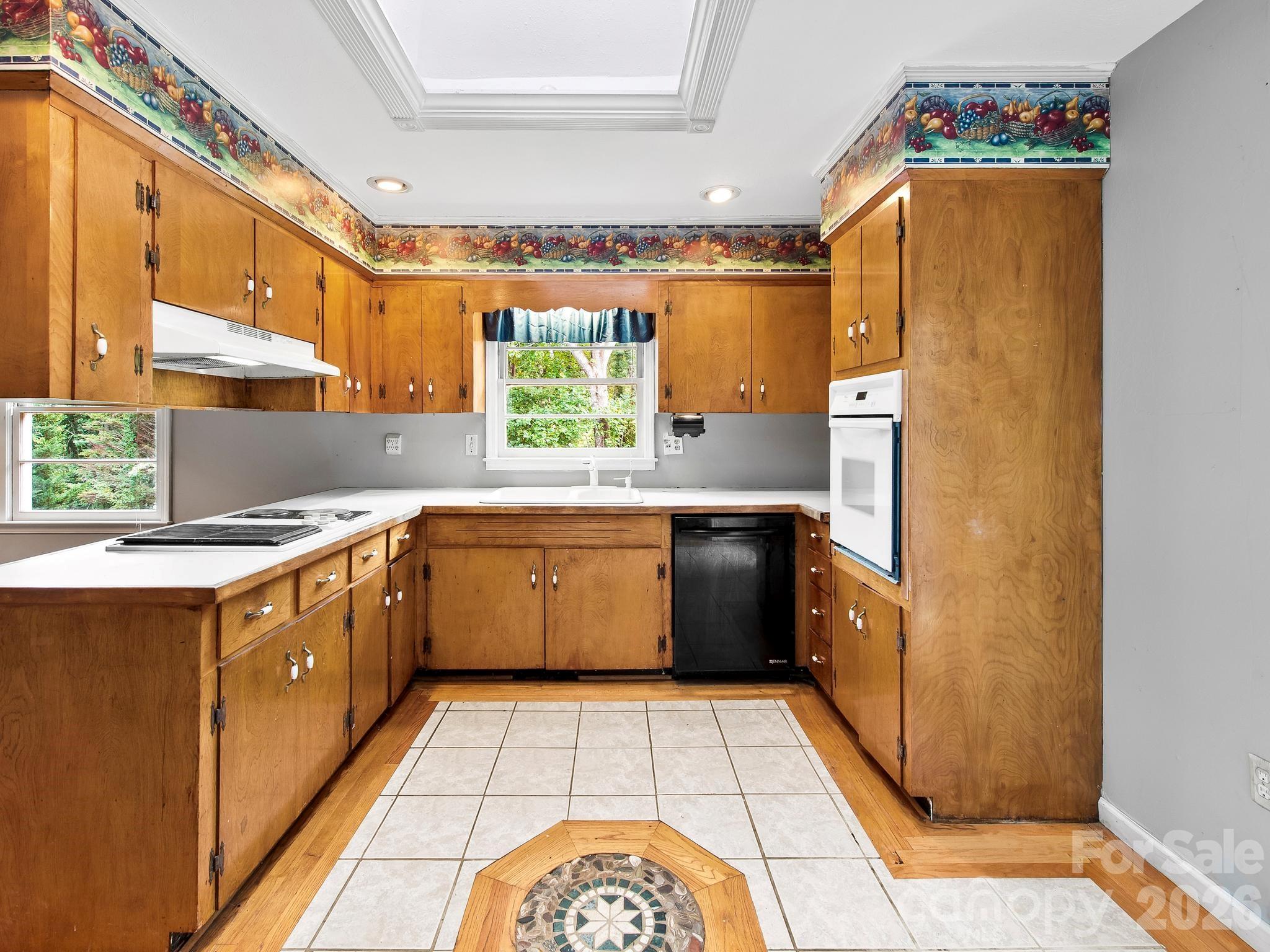 48 Faircrest Road Asheville, NC 28804 - Photo 15 of 31 Gallery Image 15