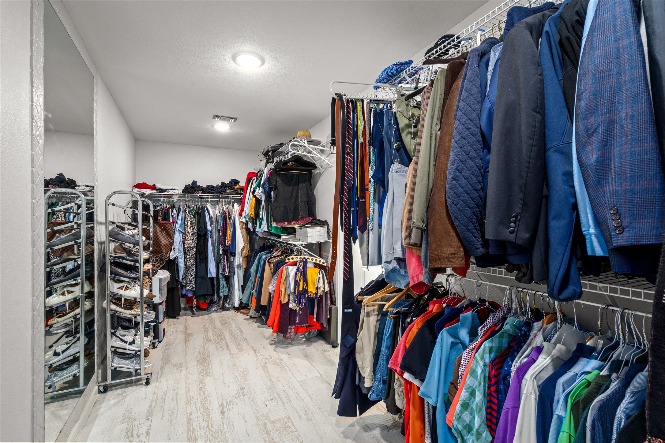 5614 Edith Street Houston, TX 77081 - Photo 10 of 19 The spacious primary walk-in closet!