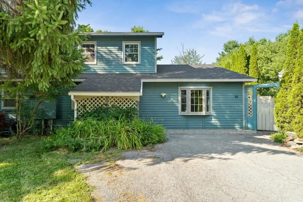 $2,900 | 12 Brickyard Road, Unit 12, Essex Junction, VT 05452