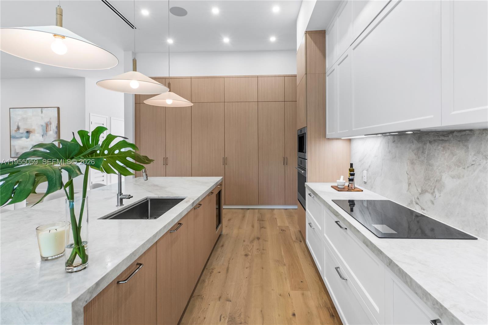 7605 Southwest 71st Avenue Miami, FL 33143 - Photo 12 of 47