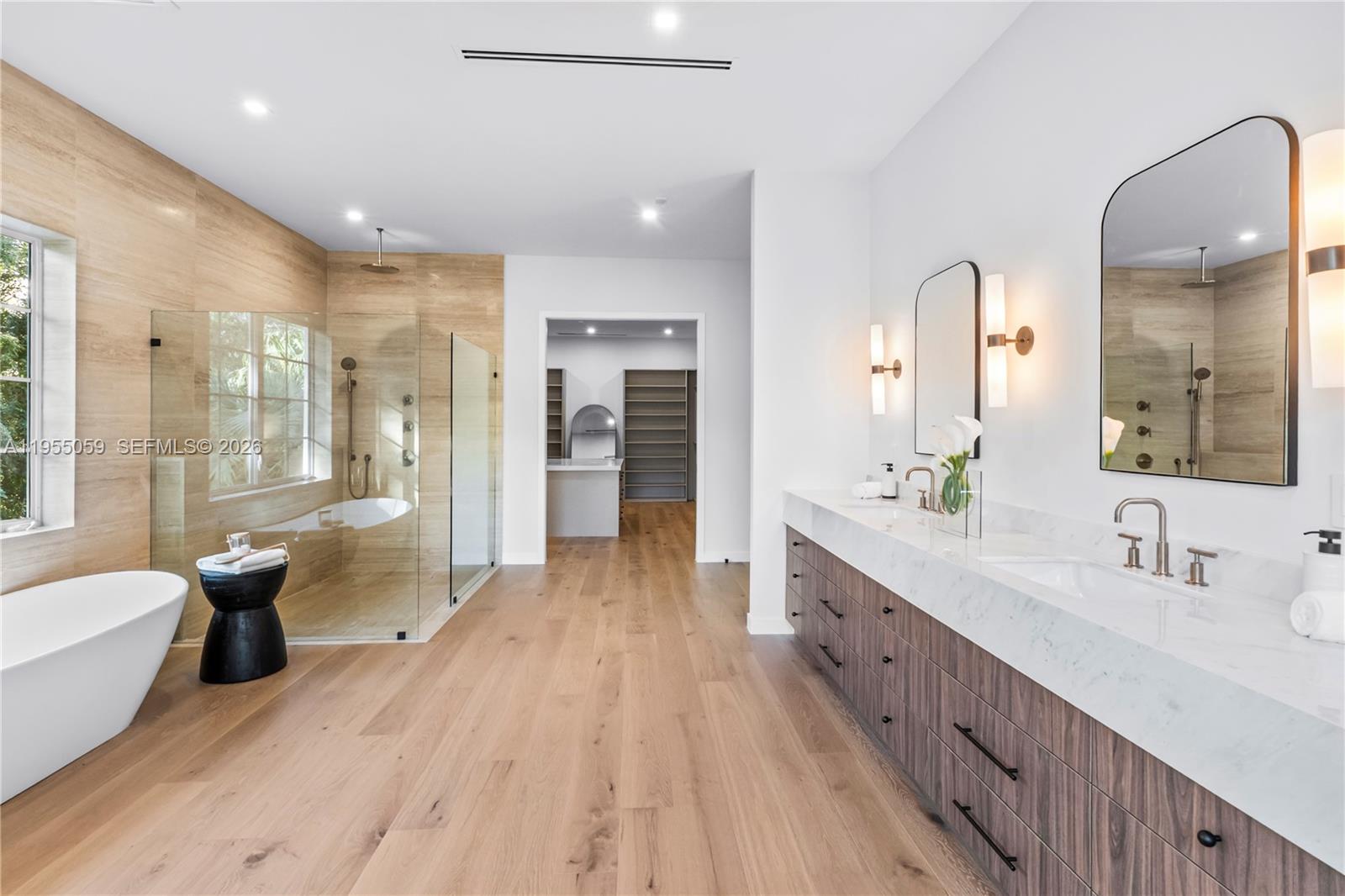 7605 Southwest 71st Avenue Miami, FL 33143 - Photo 20 of 47