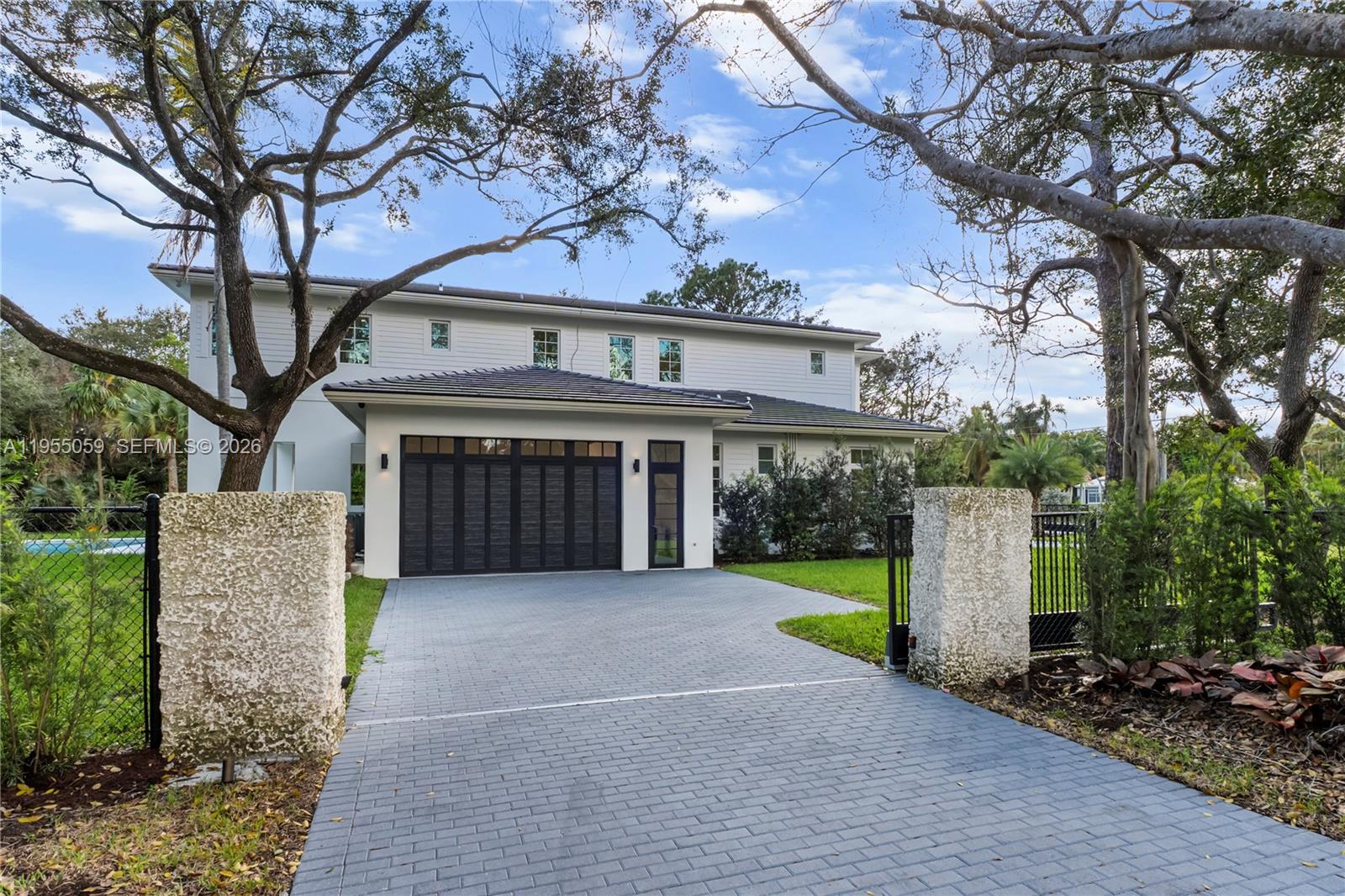 7605 Southwest 71st Avenue Miami, FL 33143 - Photo 27 of 47