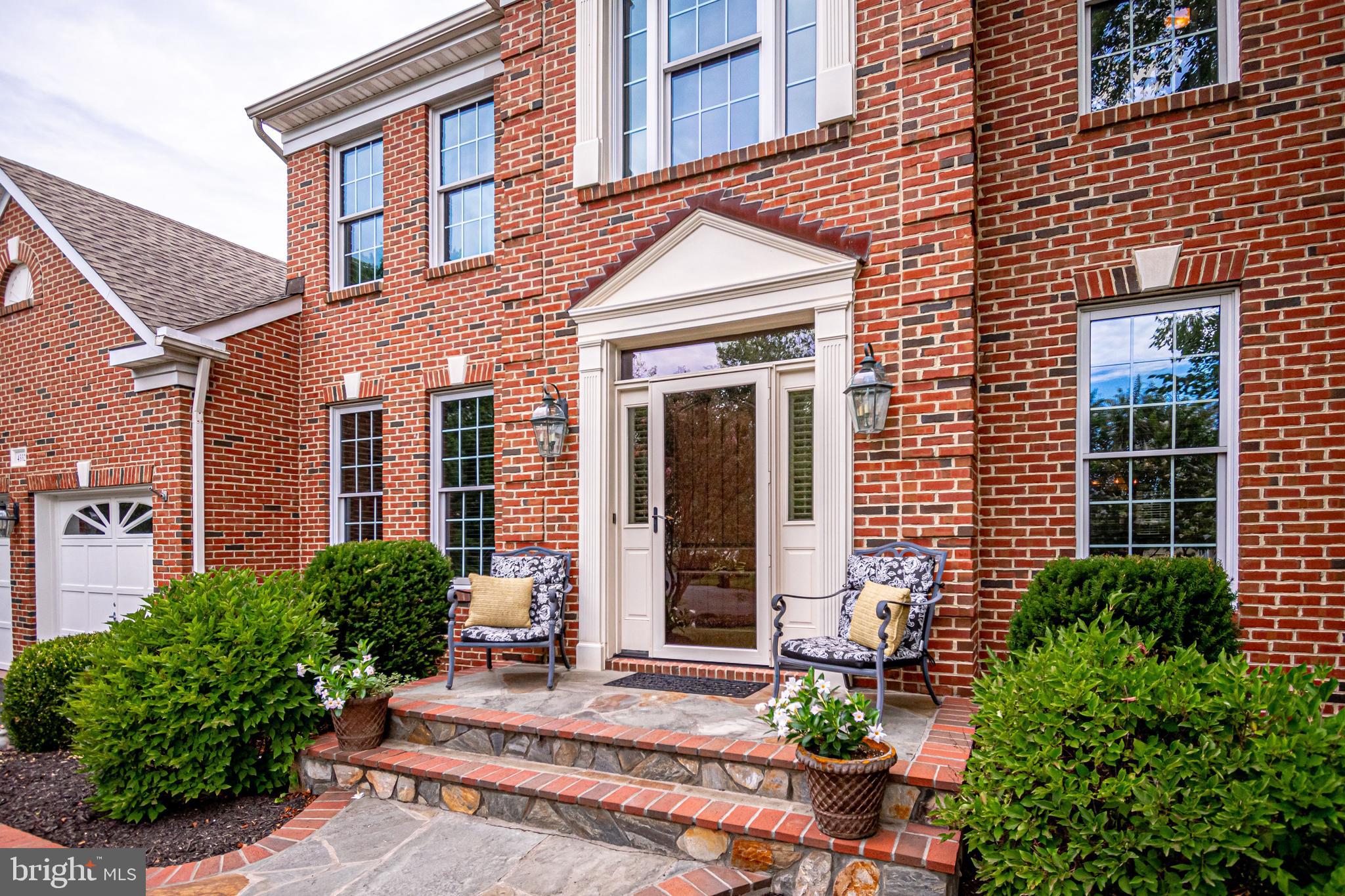 43327 Ritter Lane Chantilly, VA 20152 - Photo 3 of 65 Gallery Image 3