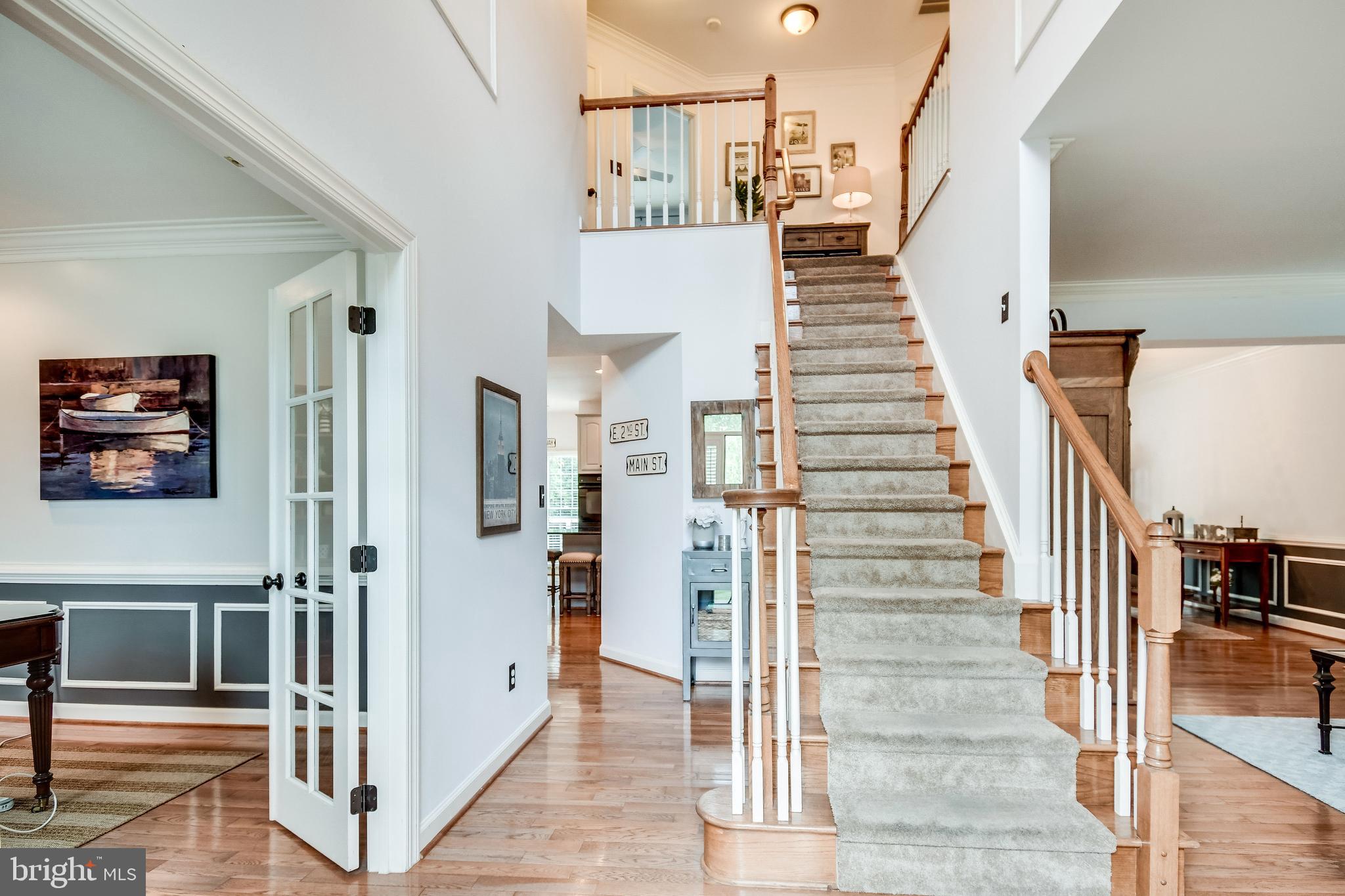 43327 Ritter Lane Chantilly, VA 20152 - Photo 5 of 65 Open Foyer