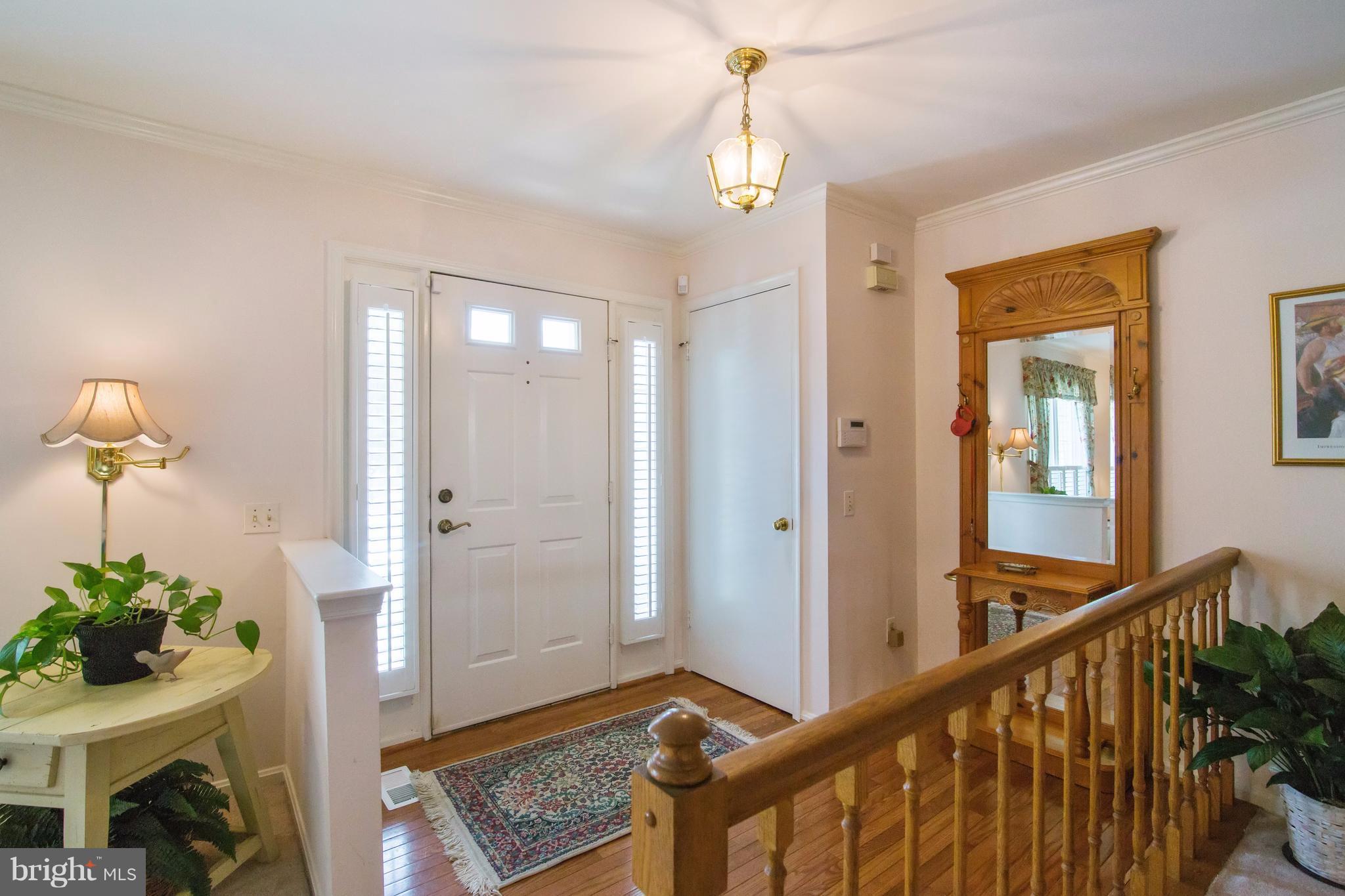 303 Crescendo Way Silver Spring, MD 20901 - Photo 2 of 30 Foyer