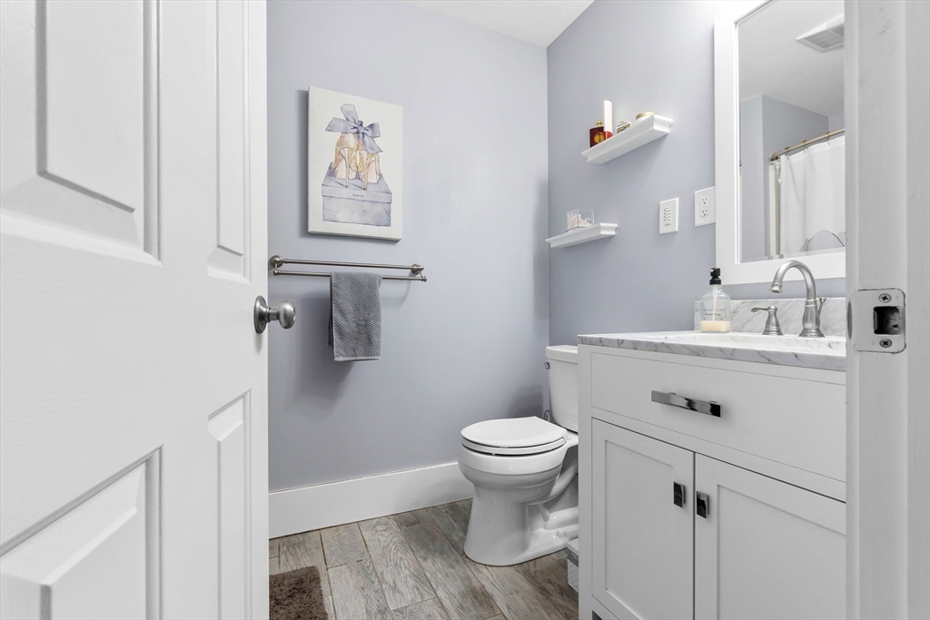 1 Loring Avenue, Unit 212 Swampscott, MA 01907 - Photo 7 of 35