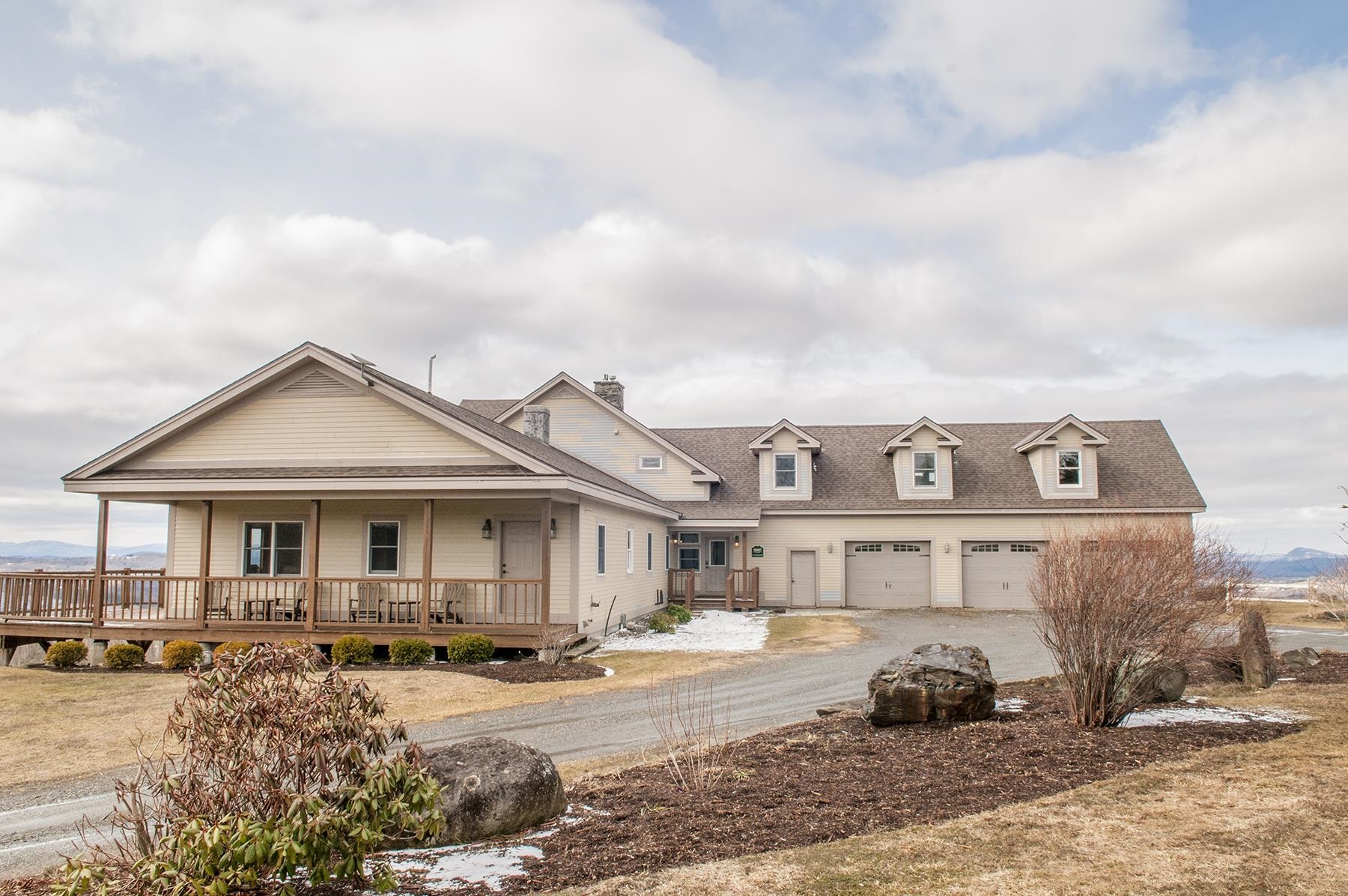 734 Herrick Road Derby, VT 05829 - Photo 4 of 54