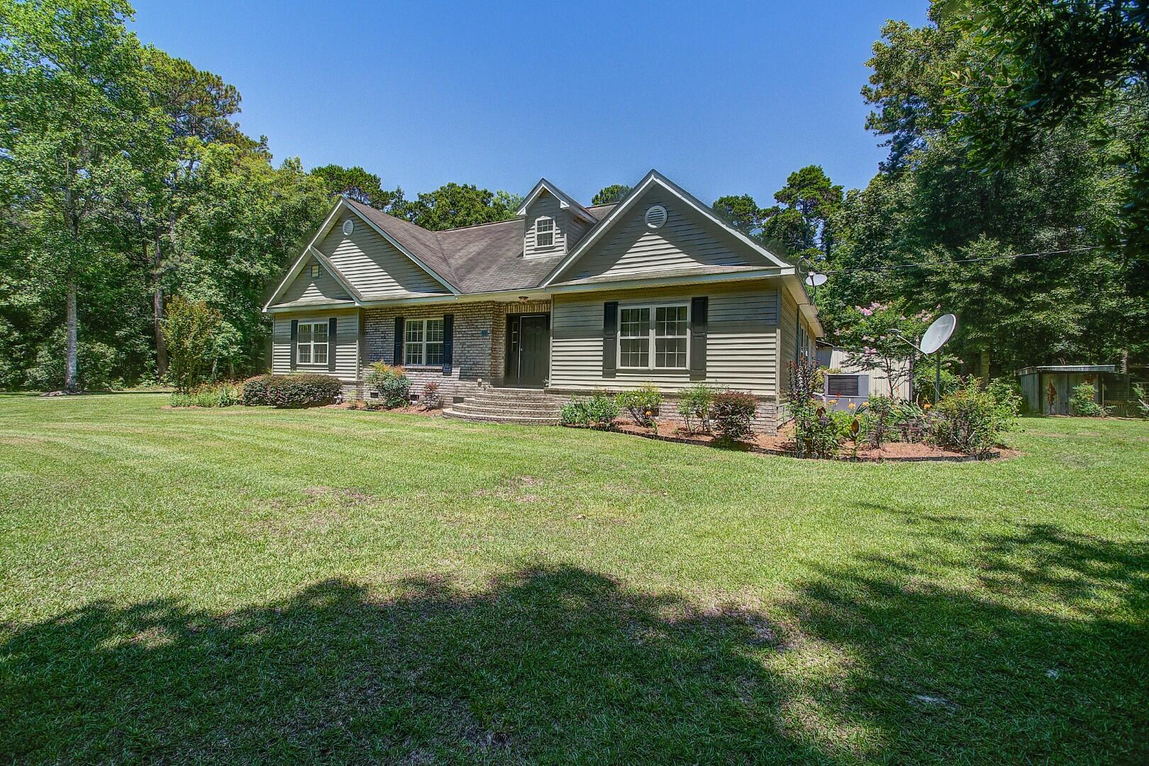 334 County Rd O C - 3128 Holly Hill, SC 29059 - Photo 3 of 71