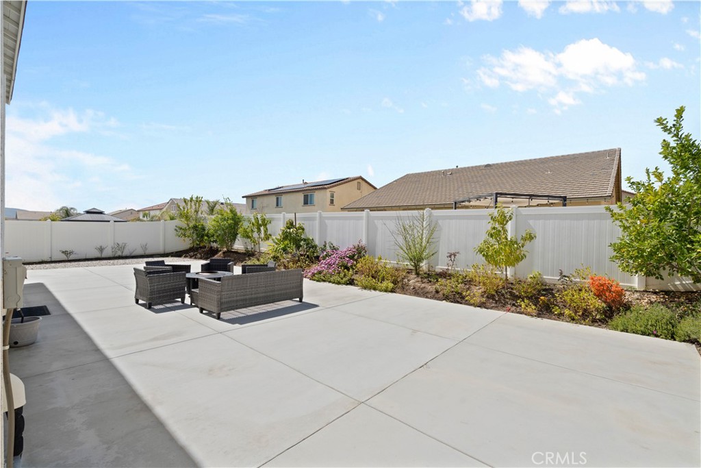 12875 Wainwright Lane Moreno Valley, CA 92555 - Photo 29 of 37 a view of a terrace with sitting area