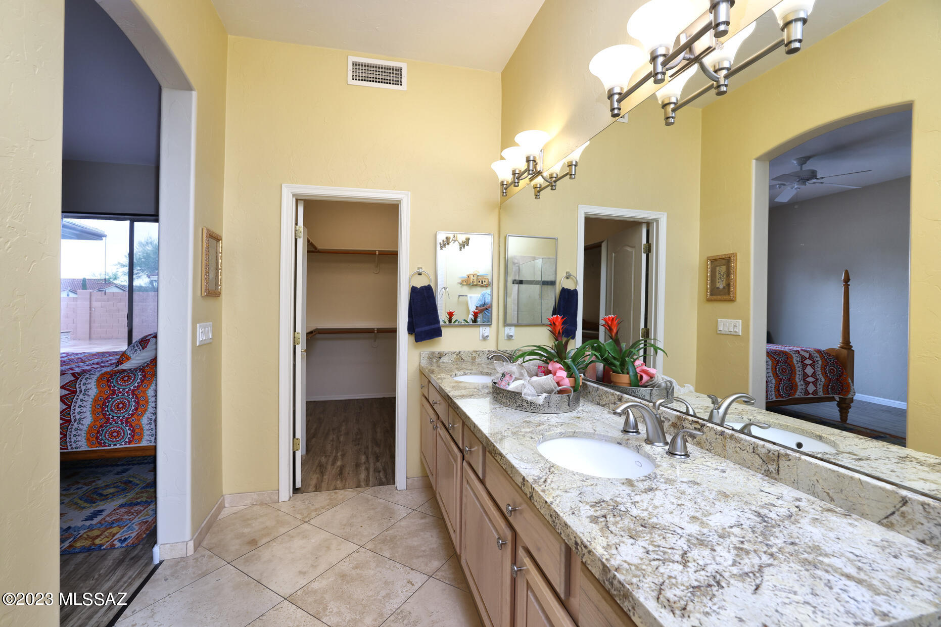 153 West Red Pepper Place Oro Valley, AZ 85755 - Photo 29 of 43