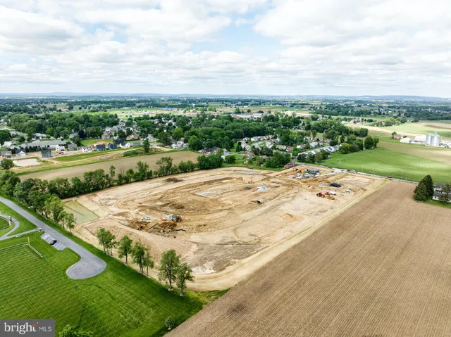 $645,731 | 900 Skip Lane, Unit COVINGTON, Lancaster, PA 17602