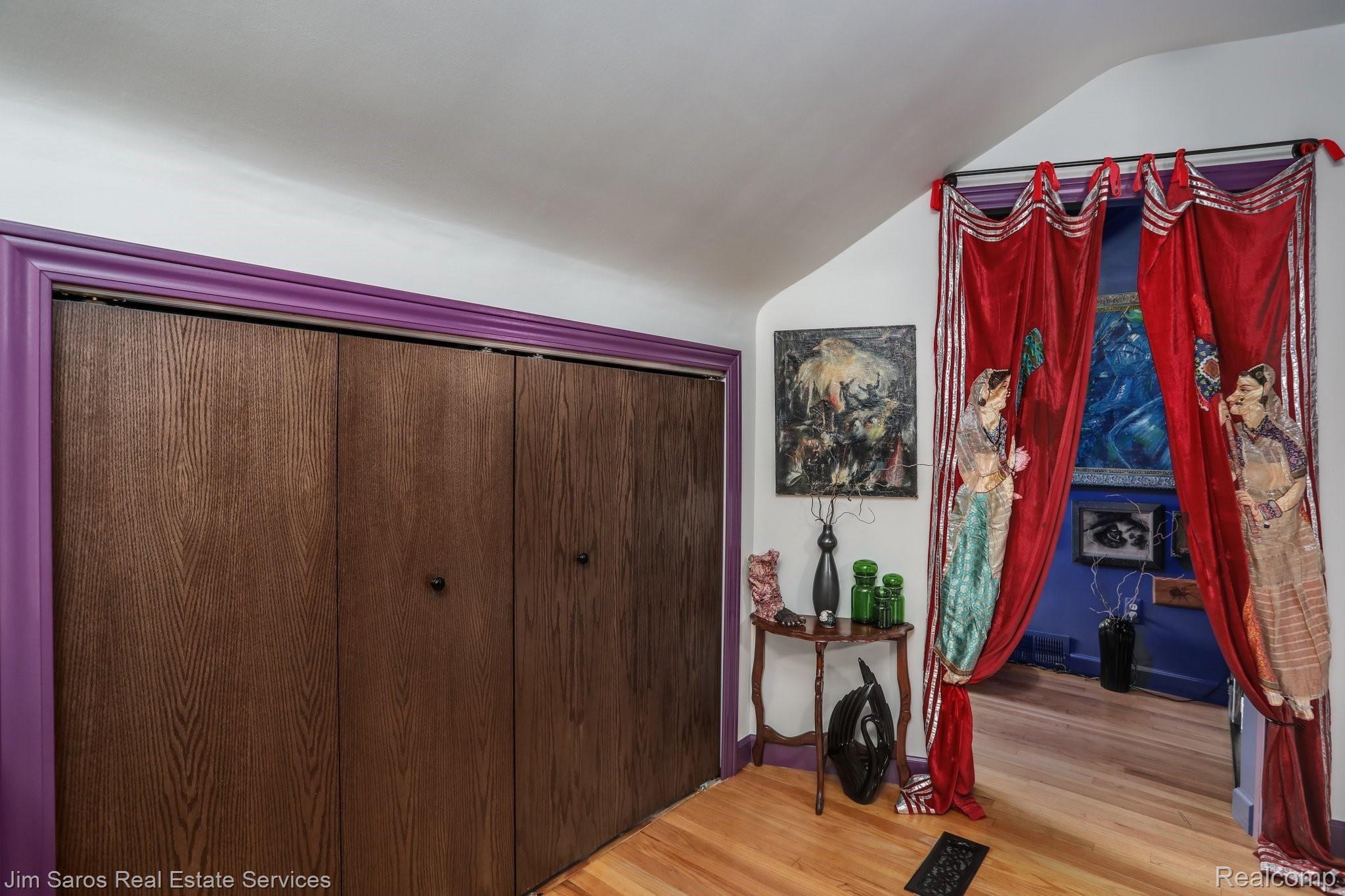1729 Roslyn Road Grosse Pointe, MI 48236 - Photo 17 of 26 26-web-or-mls-1729 Roslyn Road Grosse Pointe Woods0026.jpg