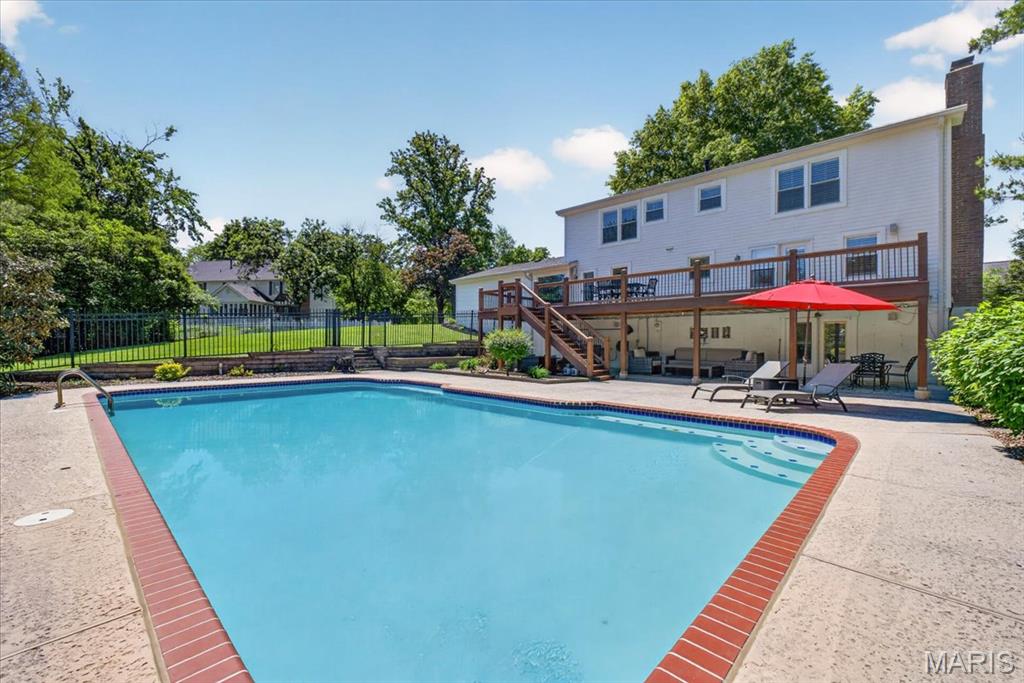 1868 Newburyport Road Chesterfield, MO 63005 - Photo 33 of 40