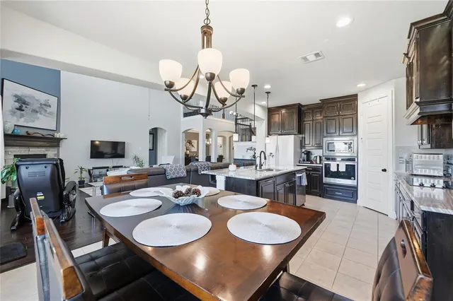 $584,990 | 115 Sapphire Lane, Waxahachie, TX 75165