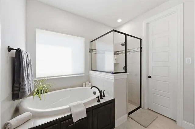 $584,990 | 115 Sapphire Lane, Waxahachie, TX 75165