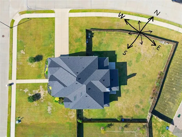 $584,990 | 115 Sapphire Lane, Waxahachie, TX 75165