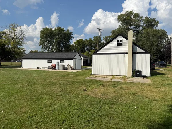$294,500 | 23880 Shook Road, Clinton Township, MI 48035