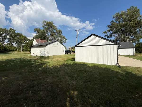 $294,500 | 23880 Shook Road, Clinton Township, MI 48035