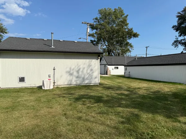 $294,500 | 23880 Shook Road, Clinton Township, MI 48035