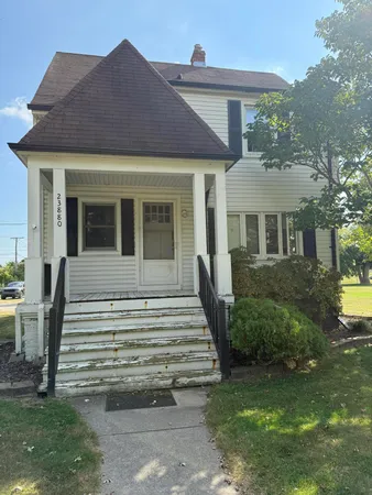 $294,500 | 23880 Shook Road, Clinton Township, MI 48035