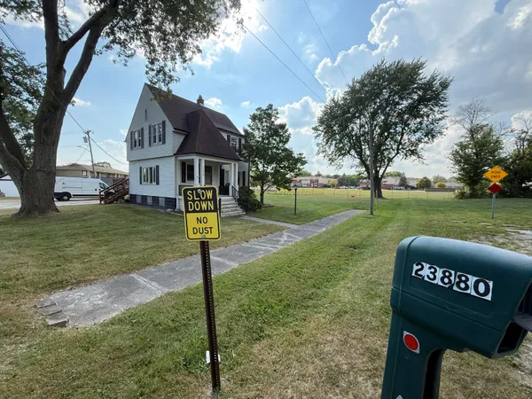 $294,500 | 23880 Shook Road, Clinton Township, MI 48035