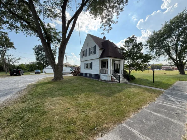 $294,500 | 23880 Shook Road, Clinton Township, MI 48035