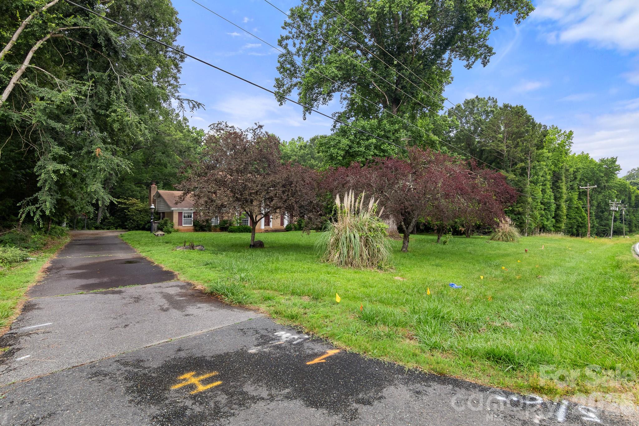 9225 Robinson Church Road Charlotte, NC 28215 - Photo 5 of 18