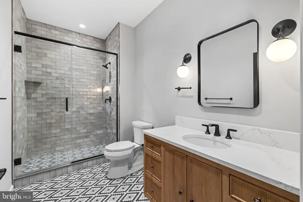 $2,597 | 200 South Broad Street, Unit 318, Philadelphia, PA 19102