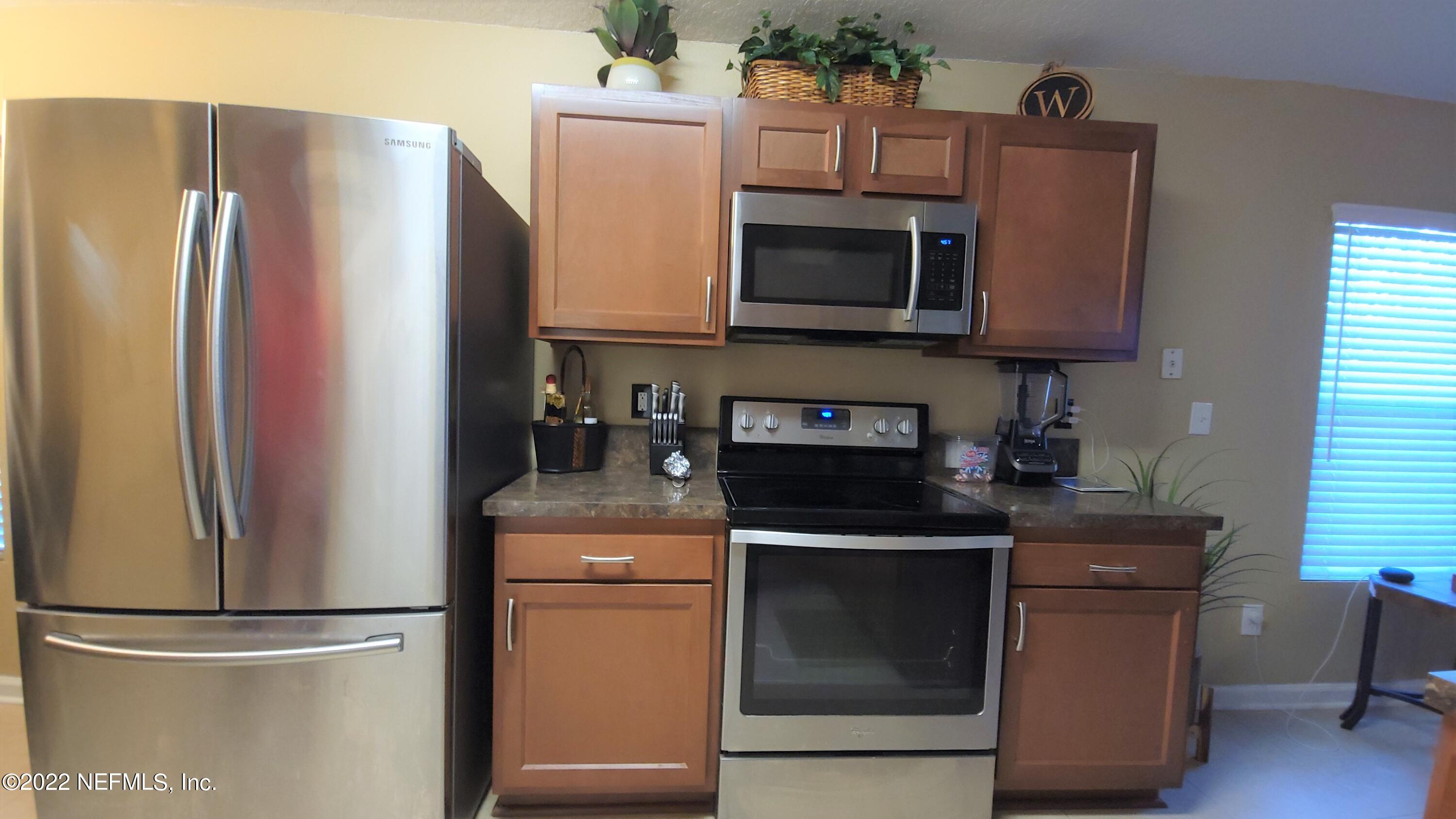 8676 Springtree Road Jacksonville, FL 32210 - Photo 6 of 15 Kitchen B
