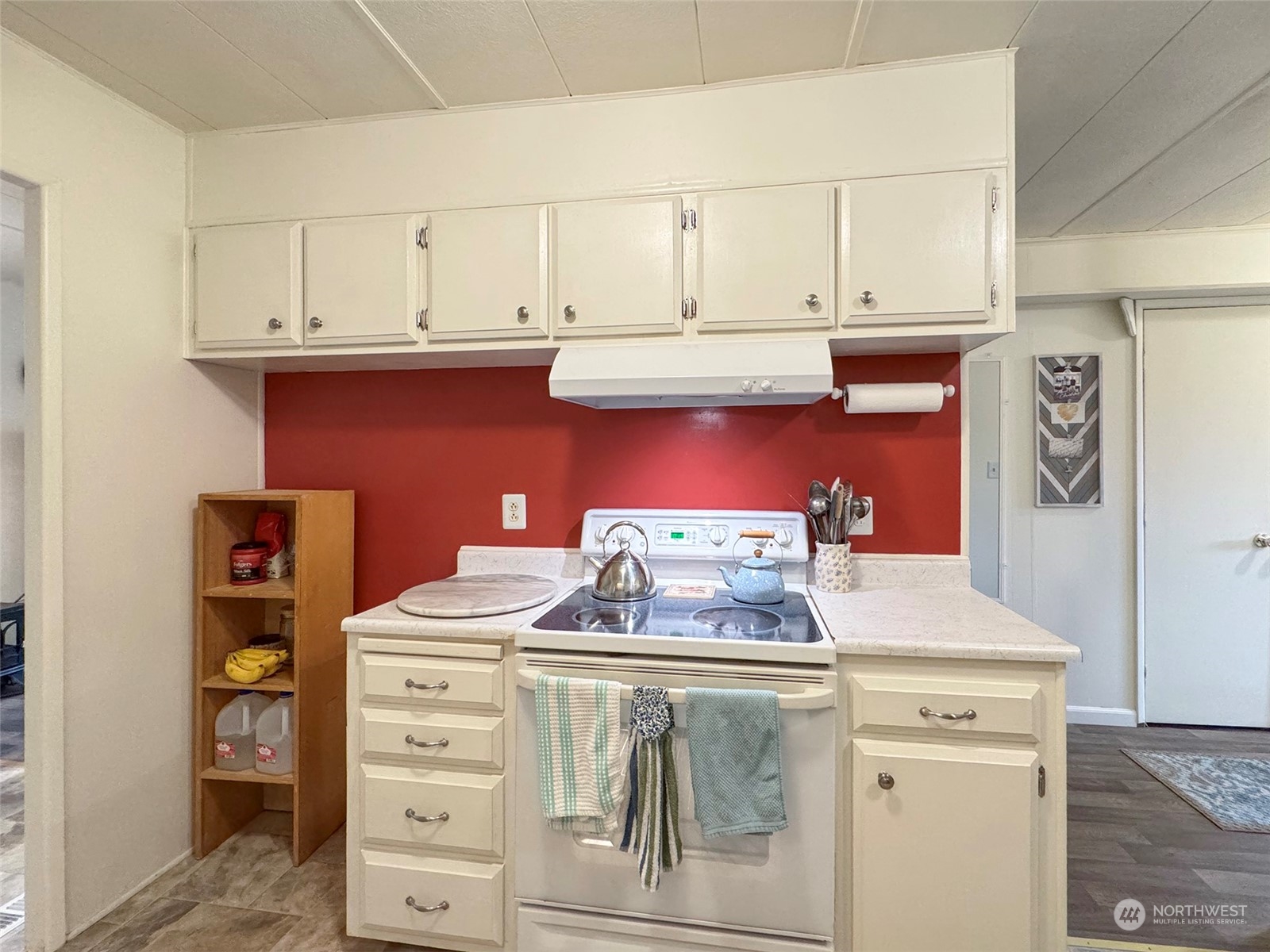90 Baywood Village Road, Unit 9 Sequim, WA 98382 - Photo 17 of 40 Gallery Image 17