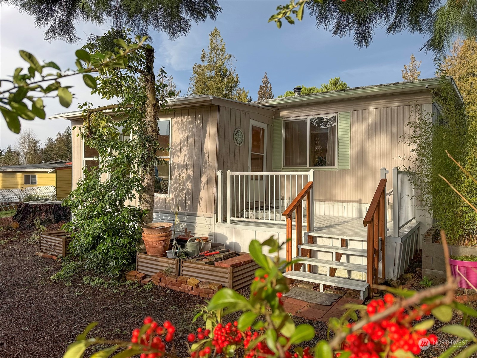 90 Baywood Village Road, Unit 9 Sequim, WA 98382 - Photo 3 of 40 Gallery Image 3