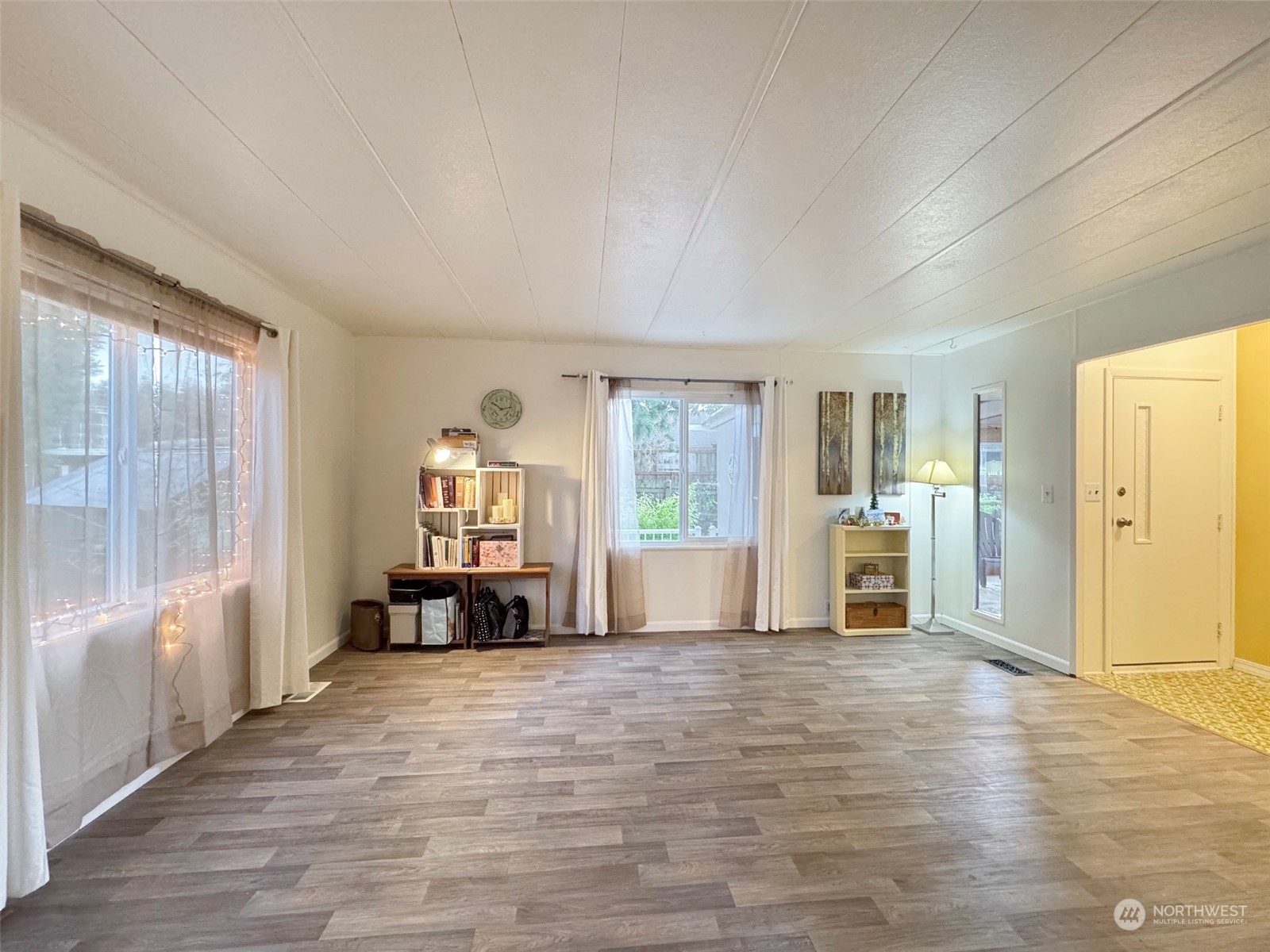 90 Baywood Village Road, Unit 9 Sequim, WA 98382 - Photo 9 of 40 Gallery Image 9