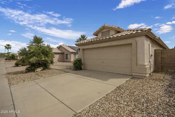 $425,000 | 4831 West Topeka Drive, Glendale, AZ 85308
