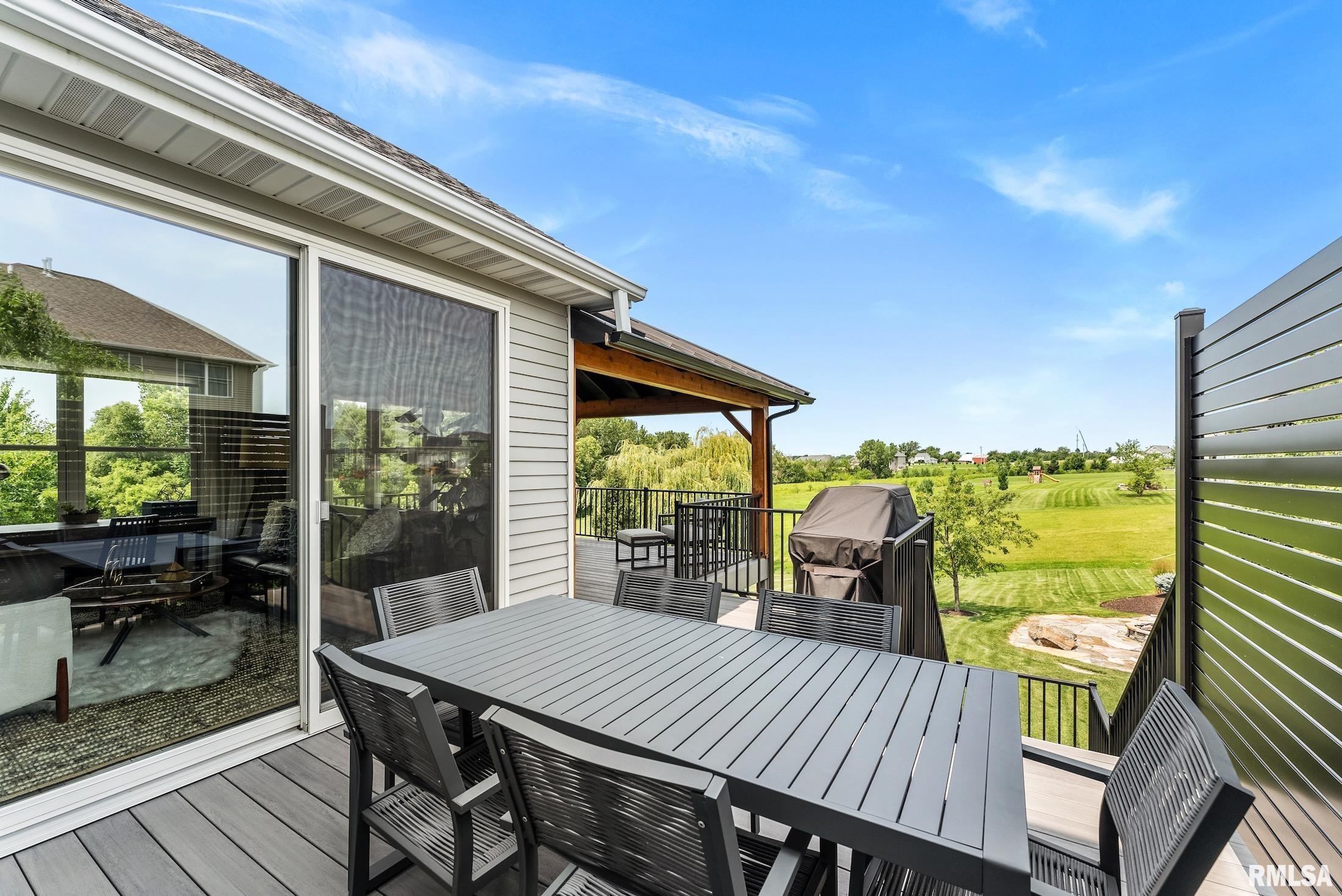 6476 Cardinal Road Bettendorf, IA 52722 - Photo 5 of 61 Gallery Image 5