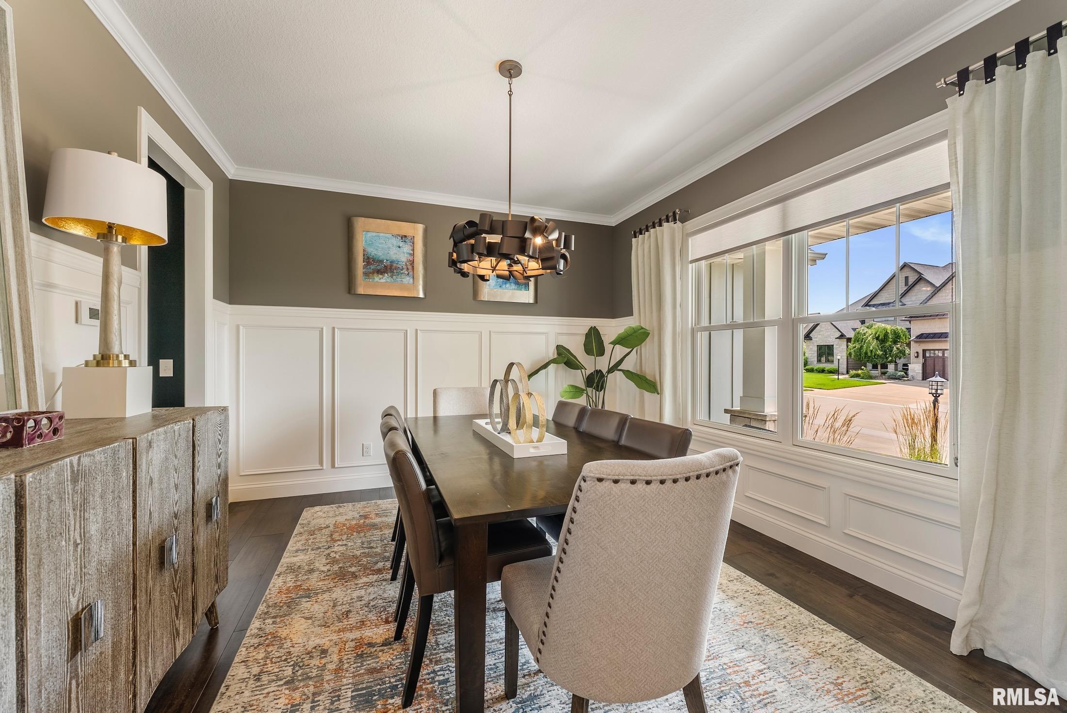 6476 Cardinal Road Bettendorf, IA 52722 - Photo 10 of 61 Gallery Image 10