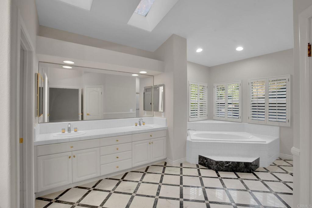 4286 La Canada Road Fallbrook, CA 92028 - Photo 21 of 68