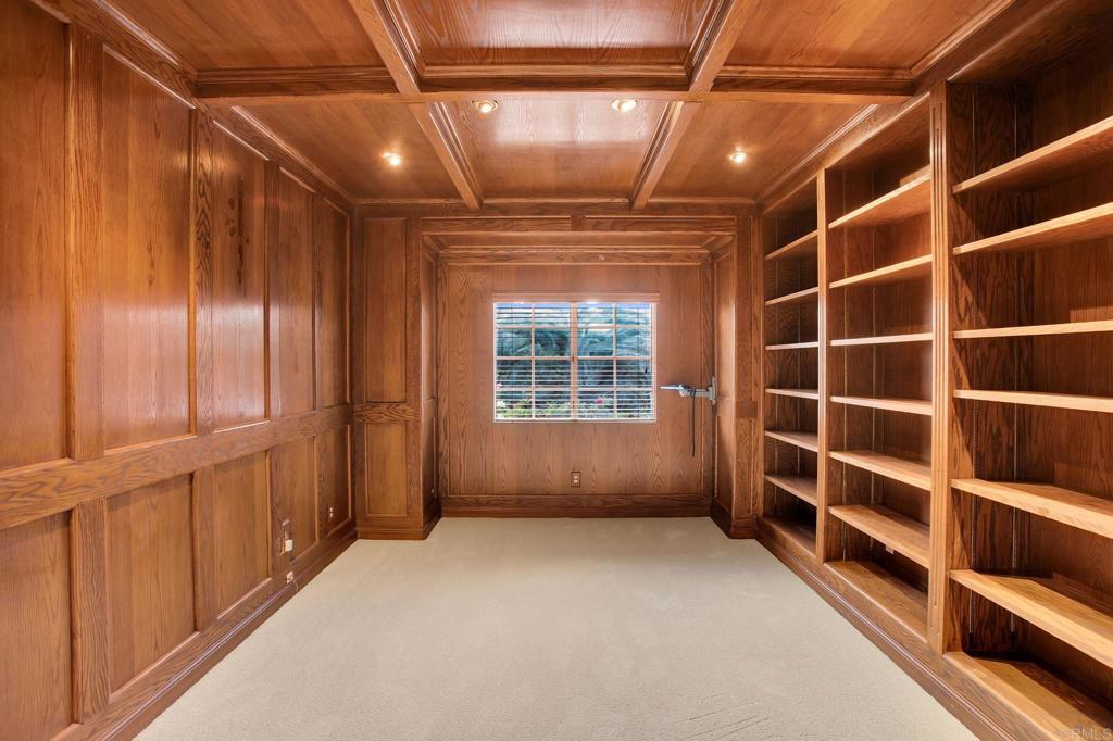 4286 La Canada Road Fallbrook, CA 92028 - Photo 33 of 60 a view of an empty room with a window