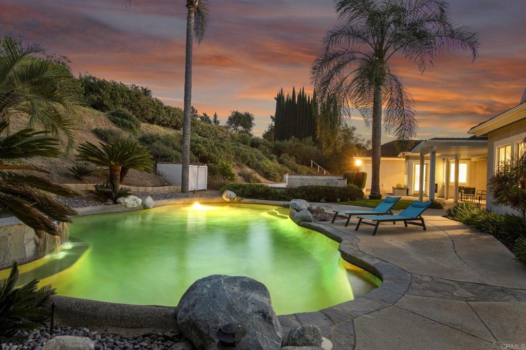 4286 La Canada Road Fallbrook, CA 92028 - Photo 37 of 60 a view of a swimming pool with a patio