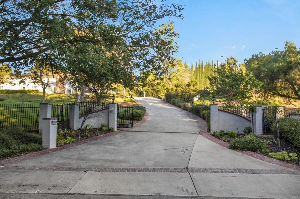 4286 La Canada Road Fallbrook, CA 92028 - Photo 39 of 68